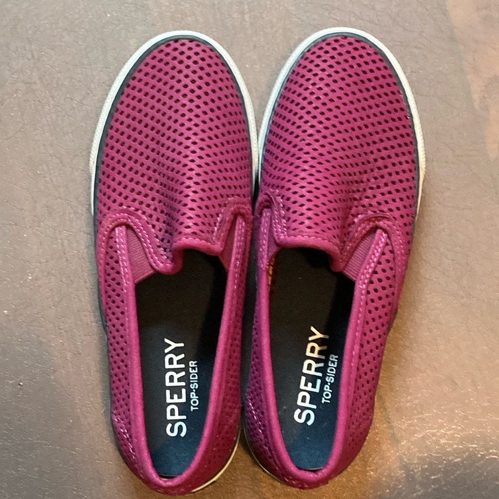 Sperry Top sliders size 5